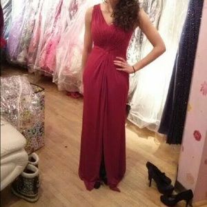 Red prom dress